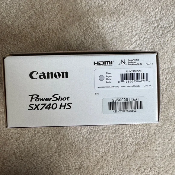 Canon PowerShot SX740 HS - Picture 2 of 4